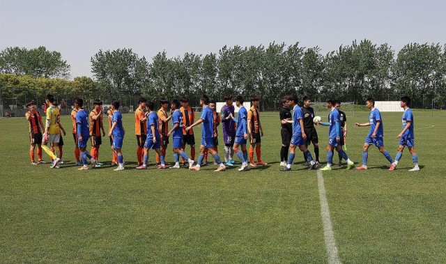 华体会手机网页版-青训十年磨一剑！中国足球终于打上“富裕仗”，这些年轻人让球迷看到希望